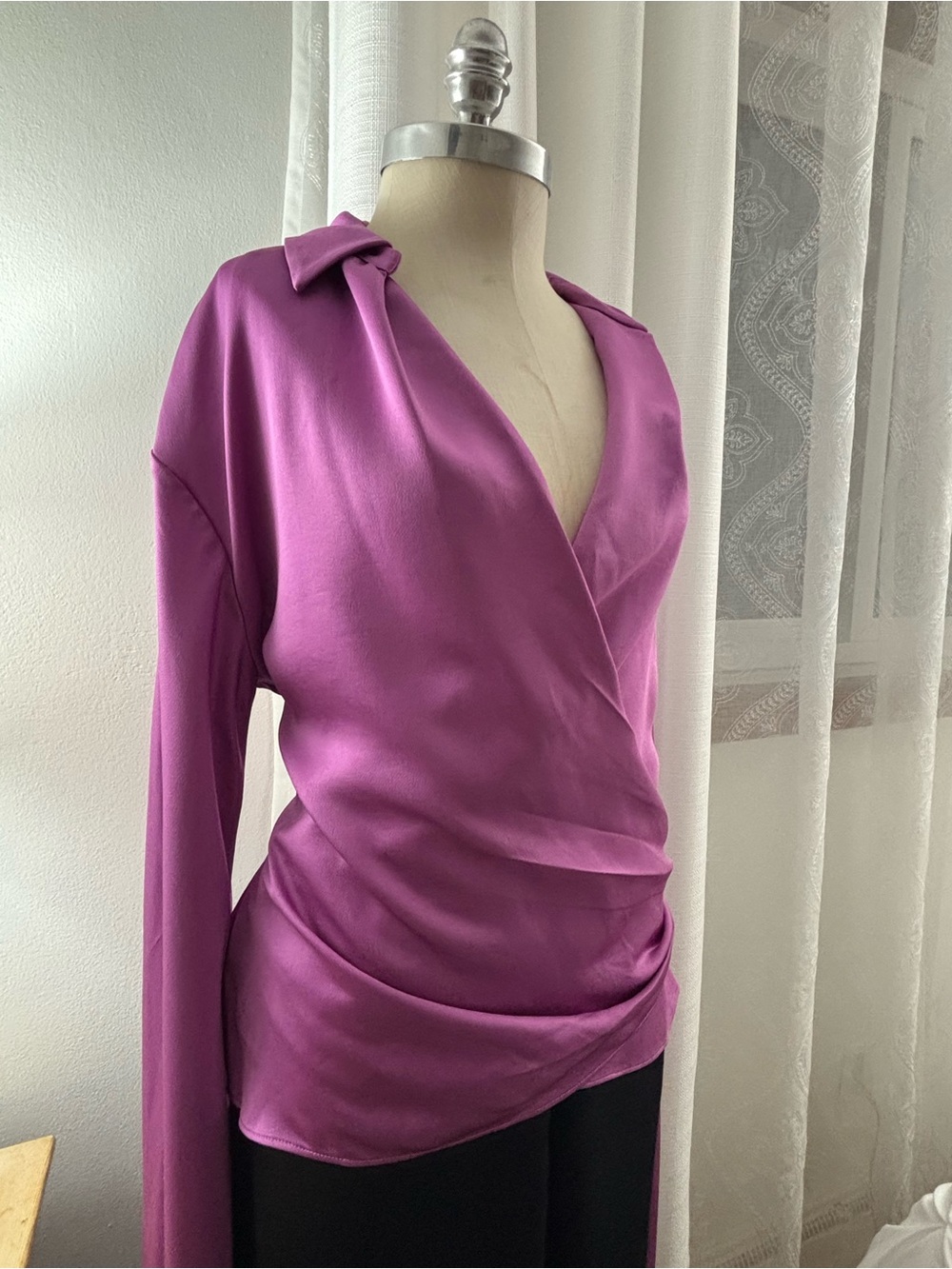 SIMKHAI Purple Paradise Wrap Blouse with Dramatic Sleeves, 10, VGUC - Picture 7 of 11